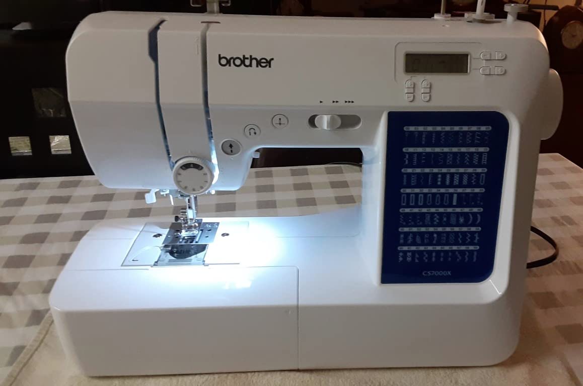 CS7000X Sewing Machine